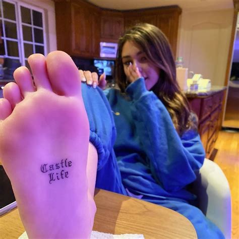 Madison Beers Feet << wikiFeet